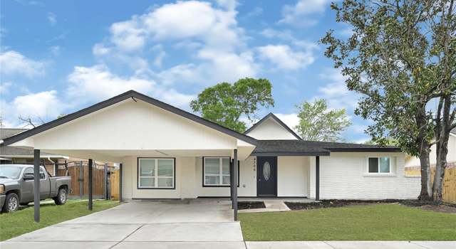 Photo of 4306 Knotty Oaks Trl, Houston, TX 77045