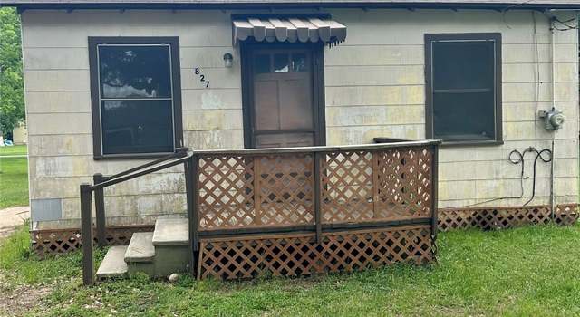 Photo of 827 Church St, East Bernard, TX 77435