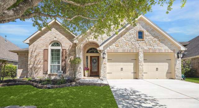 Photo of 2817 Field Hollow Dr, Pearland, TX 77584