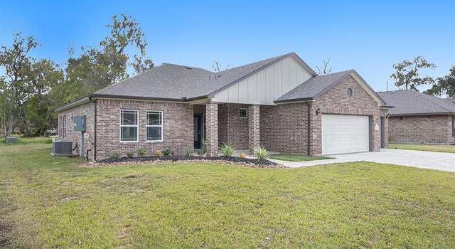 Photo of 257 Inwood Dr, West Columbia, TX 77486
