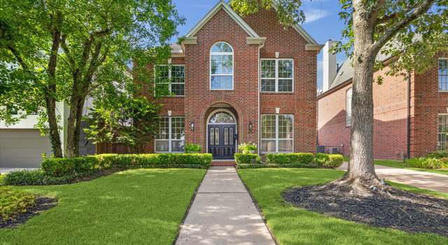 Photo of 4914 Laurel St, Bellaire, TX 77401