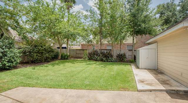 Photo of 2109 Enchanted Lake Dr, League City, TX 77573