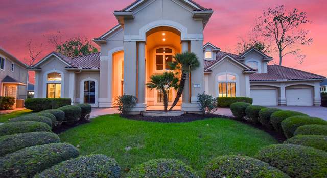 Photo of 2 Royal Hampton Ct, Sugar Land, TX 77479