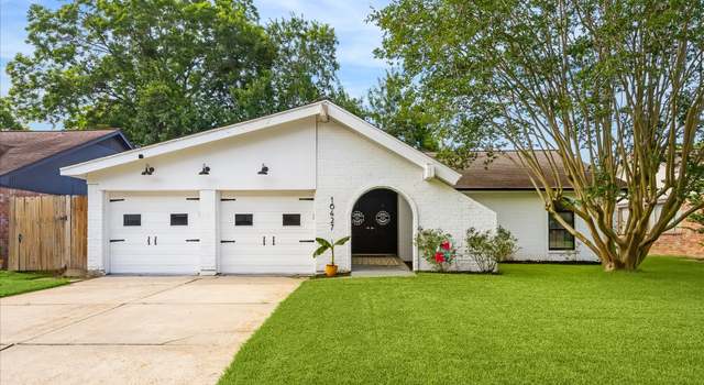 Photo of 16427 Cavendish Dr, Houston, TX 77059