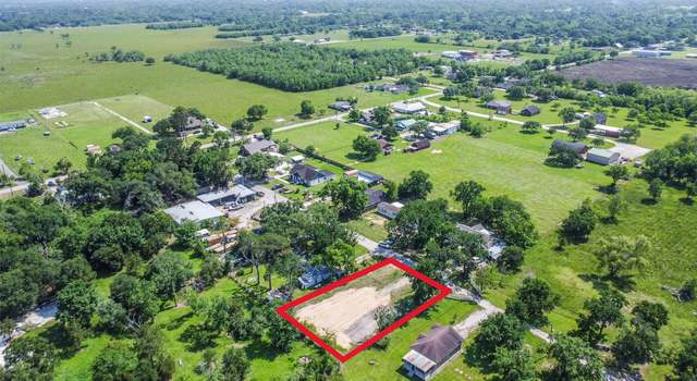 Photo of 2109 County Road 795, Alvin, TX 77511