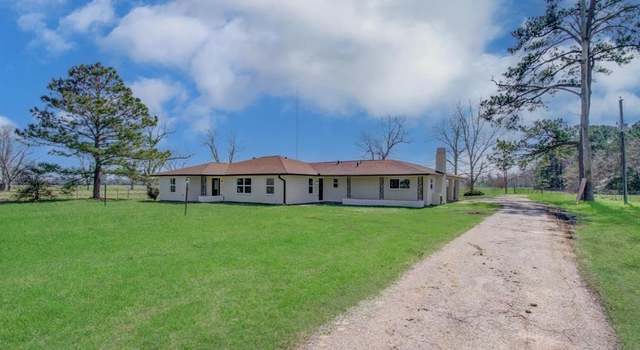 Photo of 1320 S Martin L King St, Ames, TX 77575