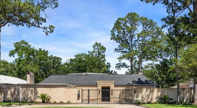 Photo of 250 Gessner Rd, Houston, TX 77024