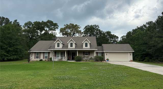 Photo of 8813 Lauren Ln, Waller, TX 77484
