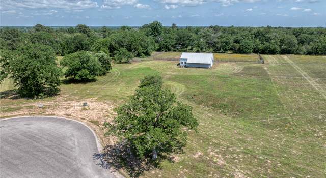 Photo of 376 Oak Hill Ln, Bellville, TX 77418