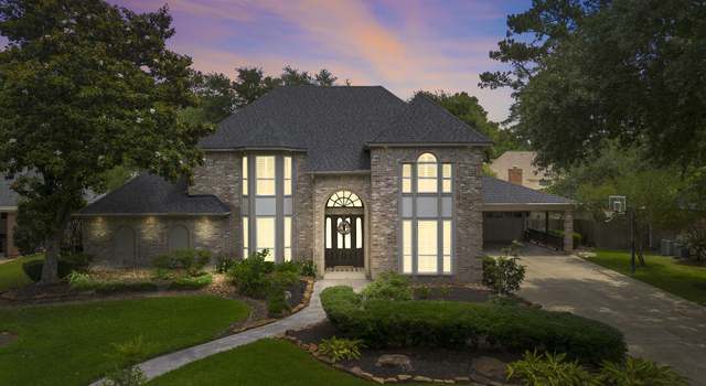 Photo of 2018 Forest Garden Dr, Kingwood, TX 77345