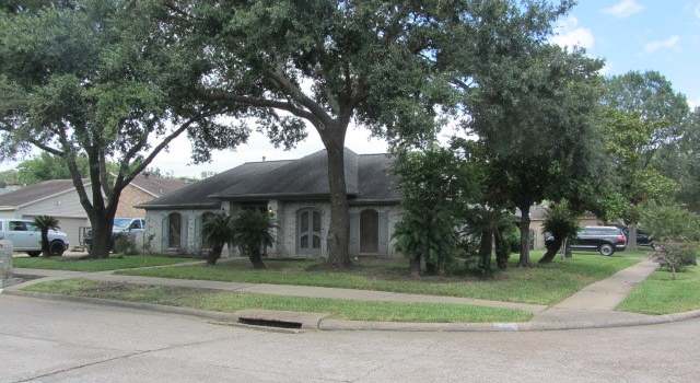 Photo of 331 Maybrook Dr, Houston, TX 77015