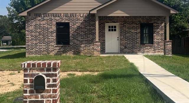 Photo of 3190 Cartwright St, Beaumont, TX 77701