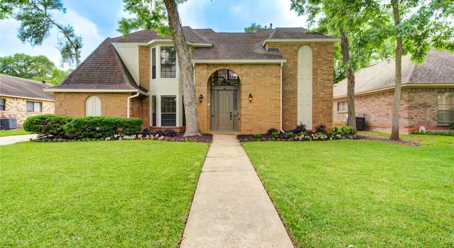 Photo of 1715 Cobblestone Ct, Richmond, TX 77406