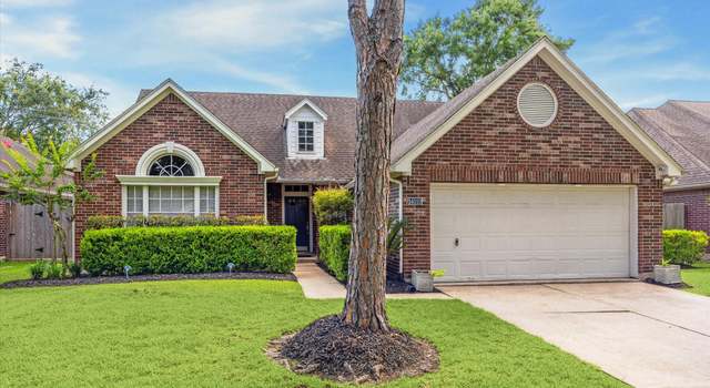 Photo of 14010 Crown Glen Ct, Houston, TX 77062