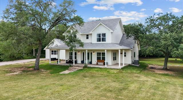 Photo of 8253 Carolyn St, Santa Fe, TX 77517