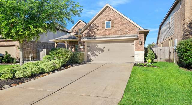 Photo of 2935 Dawn Haven Ln, Pearland, TX 77584