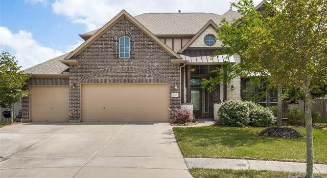 Photo of 4725 Serrano Dr, League City, TX 77573
