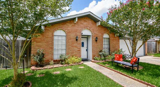 Photo of 11414 Sharpview Dr, Houston, TX 77072