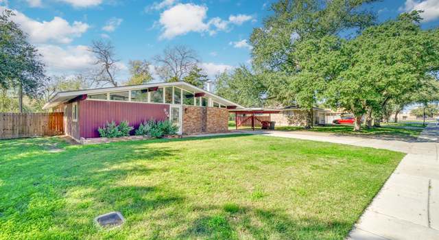 Photo of 304 Glade St, College Station, TX 77840