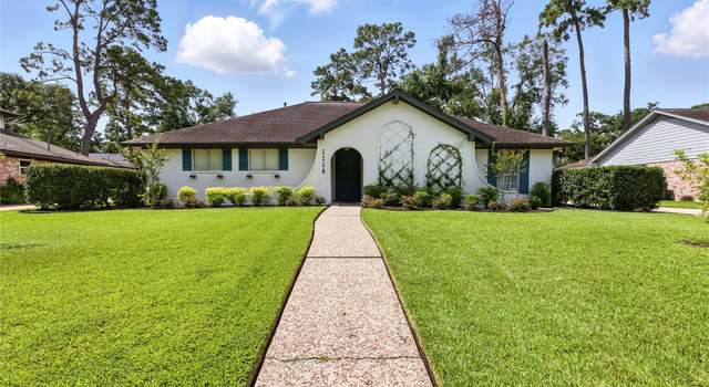 Photo of 1118 Woodfield Ln, Houston, TX 77073