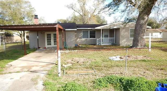 Photo of 3012 Hogg St, West Orange, TX 77630