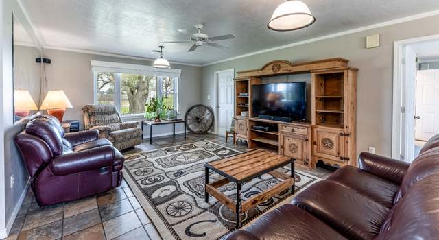 Photo of 13477 Fm 977 W, Marquez, TX 77865