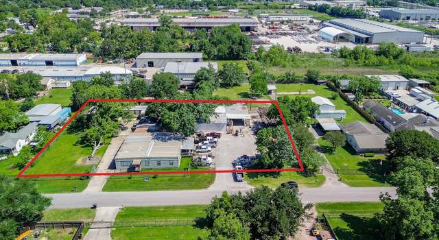 Photo of 815 Corvette Ln, Houston, TX 77060