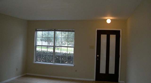 Photo of 8506 Causeway Dr, Houston, TX 77083