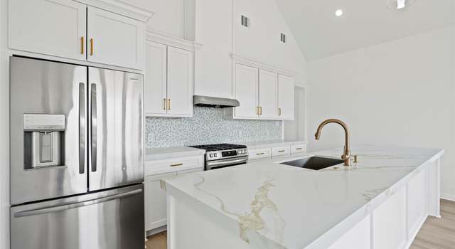 Photo of 1108 62nd St, Galveston, TX 77551