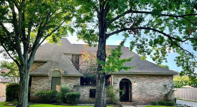 Photo of 3223 Country Club Blvd, Stafford, TX 77477