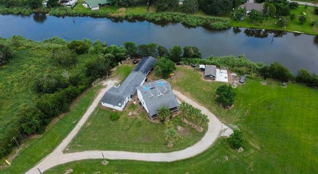 Photo of 415 Jeffers Rd, Oyster Creek, TX 77541