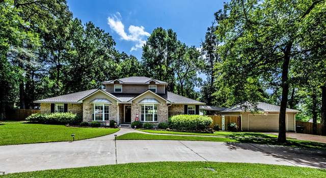 Photo of 1430 River Oaks Dr, Huntsville, TX 77340