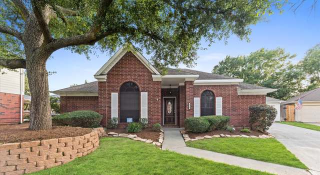 Photo of 6119 Plantation Bay Dr, Katy, TX 77449