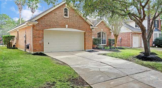 Photo of 2514 Gentle Brook Ct, Houston, TX 77062