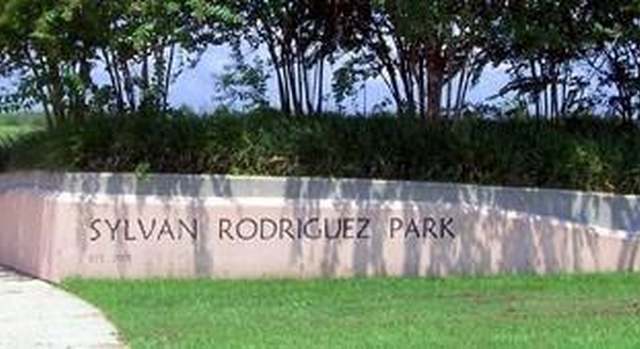 Photo of 2514 Gentle Brook Ct, Houston, TX 77062