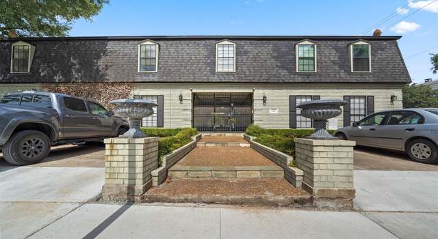 Photo of 3402 Garrott St #13, Houston, TX 77006