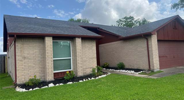 Photo of 2711 N Belgravia Dr, Pearland, TX 77584