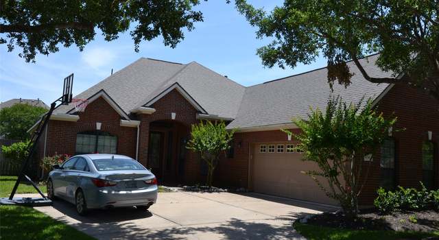 Photo of 6710 Lathrop Ct, Sugar Land, TX 77479
