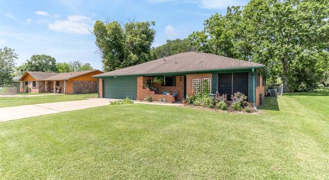 Photo of 1448 Camellia Dr, Sweeny, TX 77480