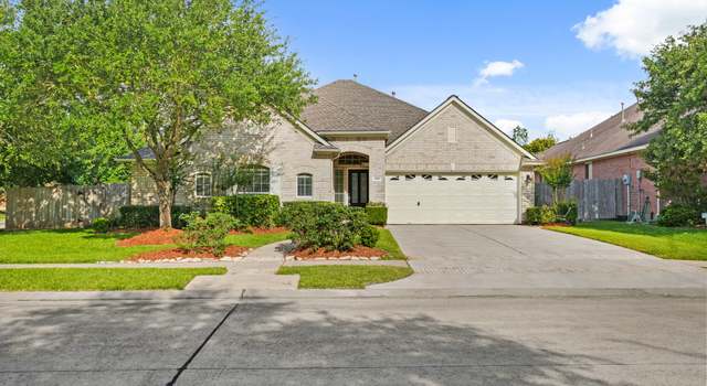 Photo of 1910 Edenfield Ln, Sugar Land, TX 77479