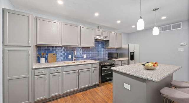 Photo of 10211 Sugar Branch Dr #327, Houston, TX 77036