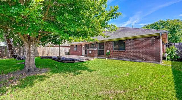 Photo of 324 Cole St, Webster, TX 77598