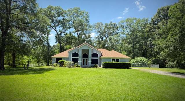 Photo of 17142 Mustang Ln, New Caney, TX 77357