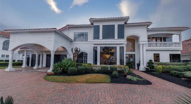 Photo of 18819 Windsor Lakes Drive Dr, Houston, TX 77094