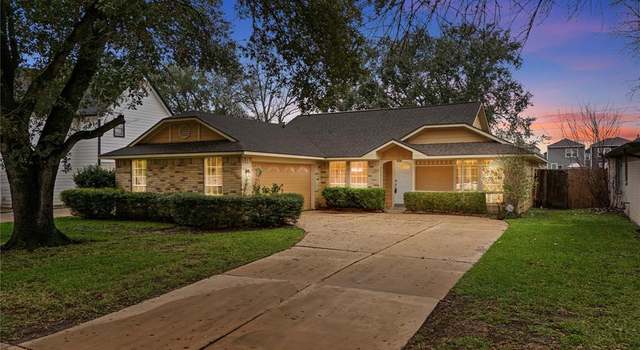 Photo of 14814 W Bend Dr, Houston, TX 77082