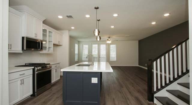 Photo of 906 W 21st St Unit A, Houston, TX 77008