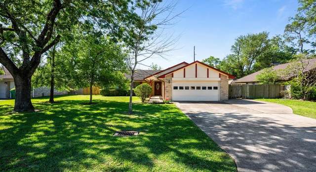 Photo of 9814 Bayou Woods Dr, Baytown, TX 77521