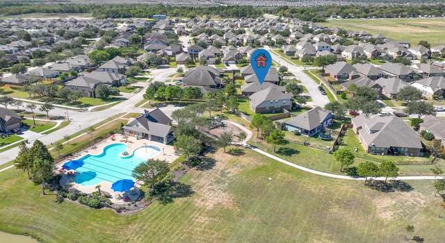 Photo of 2903 Grants Harbour Ln, Dickinson, TX 77539