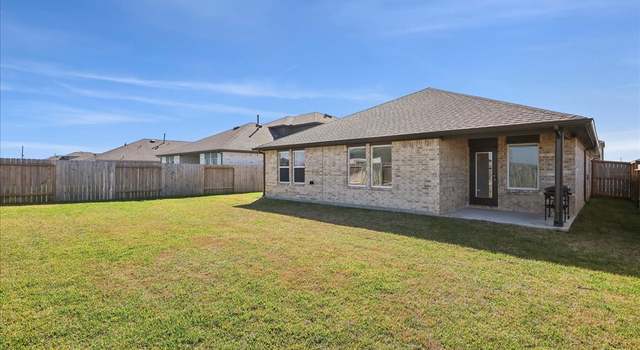 Photo of 933 Neches Ln, Dayton, TX 77535