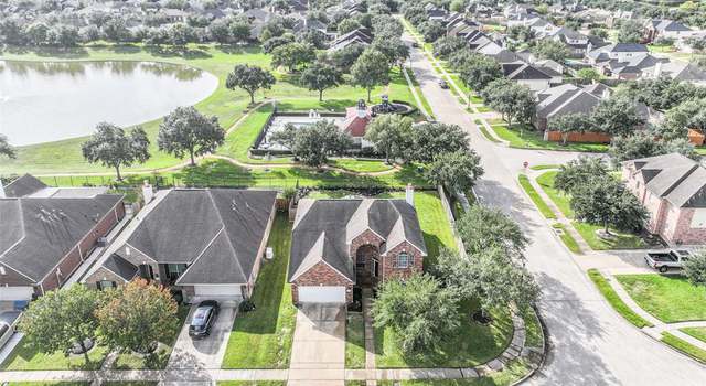 Photo of 4816 Chaperel Dr, Pearland, TX 77584